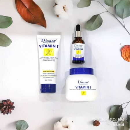 Kit Complet Soin Visage Disaar Vitamine E, Hydratant Anti-âge Éclatant, Nettoyant Crème Sérum Enrichi Huile de Tournesol pour Peau Douce et Protégée