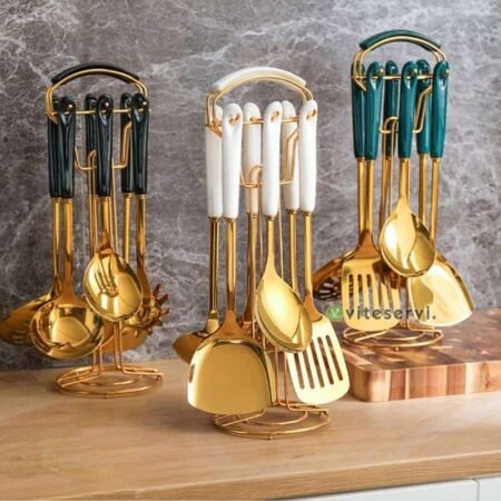 Ensemble de 07 Pièces de Écumoires - Louches - Fourche et Couteau de couleur doré