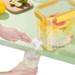 Bouilloire plastique froide à robinet avec ou sans support.