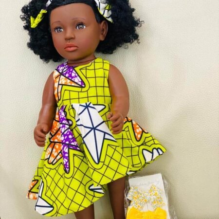 Cica Poupée afro avec Accessoires