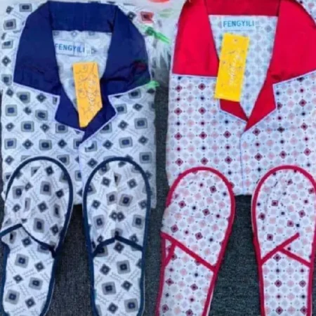 Pyjama avec chaussons