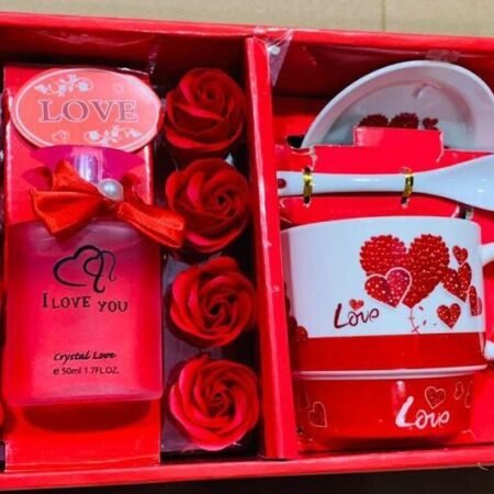Coffret St valentin Parfum plus mug cuillère et sous tasse