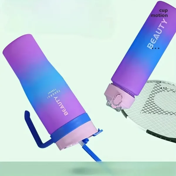 Gourde à paille de 2 L avec couvercle en plastique, 3 pièces, bleu