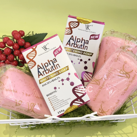 GOLEM savon éclaircissant et blanchissant Alpha Arbutin Whitening Soap 250g