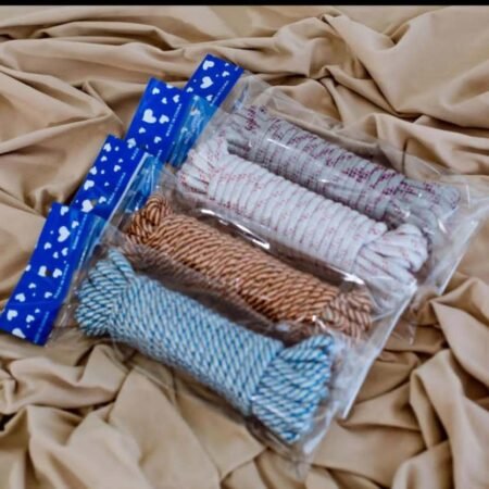 Corde à linge pour vêtements 10m de longueur.