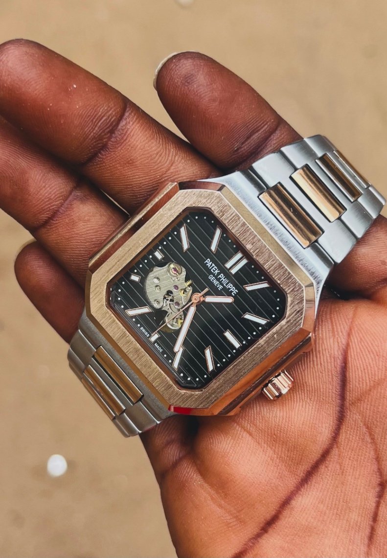 IMG 6114 Patek Phillipe cubitus mécanique en acier inoxydable