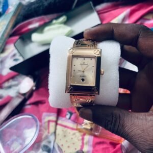 Montre Dame en GL disponible