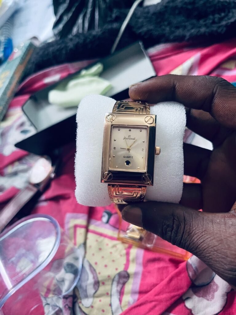 Montre Dame en GL disponible