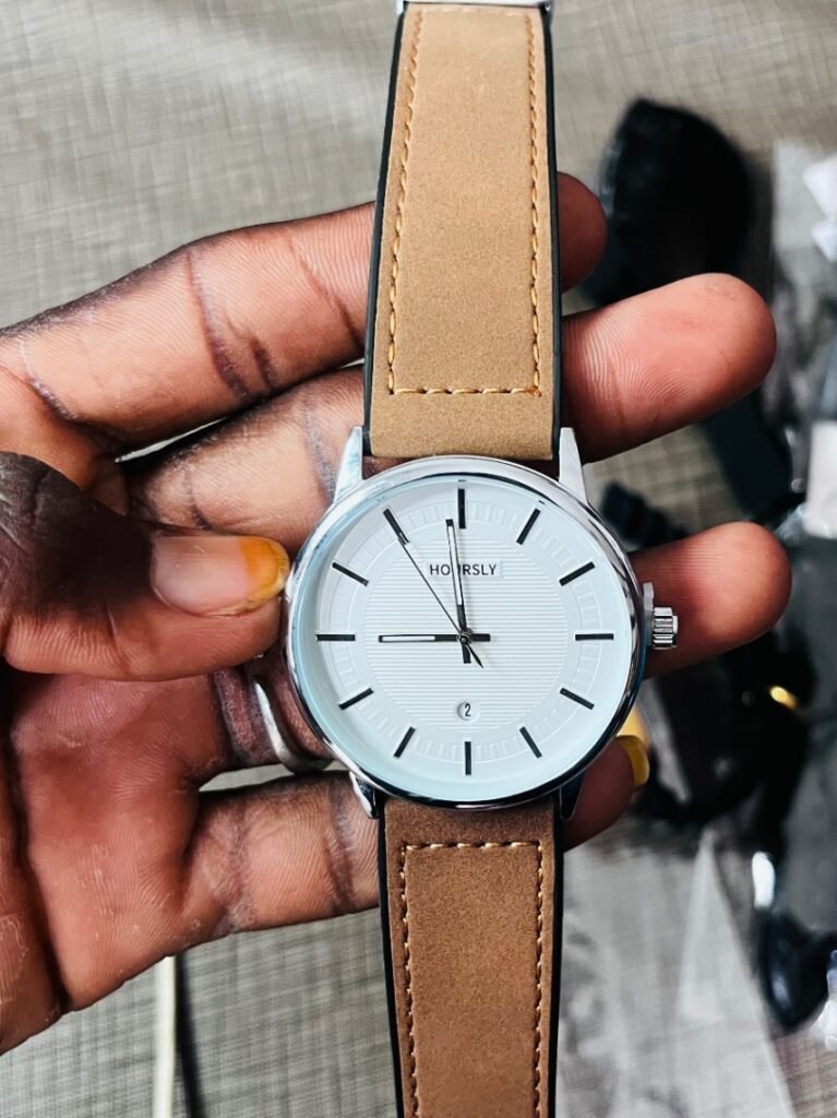 Hoursly Montre à boucle bracelet original très confortable