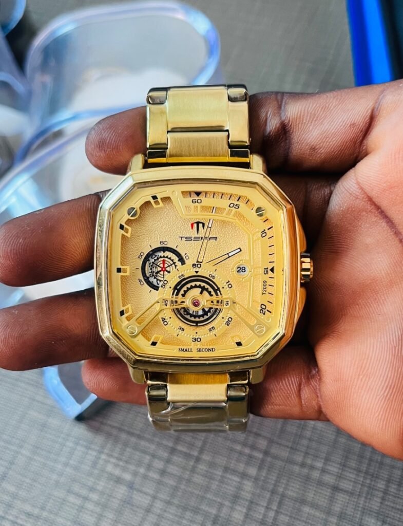 Montre pour homme en or acier inoxydable montre tendance à usage cotidien