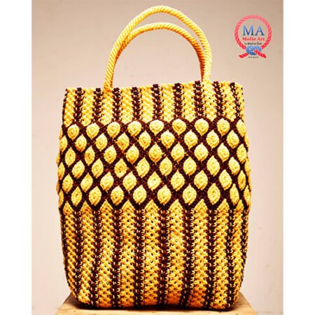 Sac tressé macramé à la mains jaune maron