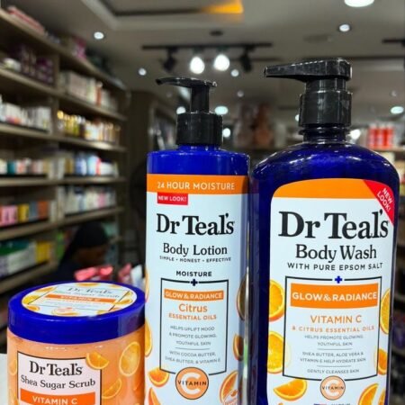 Gamme Complète Dr Teal's Éclat & Hydratation Vitamine C, Kit de Soins Corps Exfoliant, Lavant et Hydratant aux Agrumes et Beurre de Karité pour une Peau Lumineuse, Douce et Revitalisée