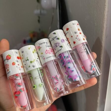 Gloss à Lèvres Hydratant Fruité QOIDEN ROSE, Baume Repulpant Brillant pour Lèvres Douces et Volumineuses, Huile Scintillante Non Collante aux Extraits Naturels (Multi-fruits)