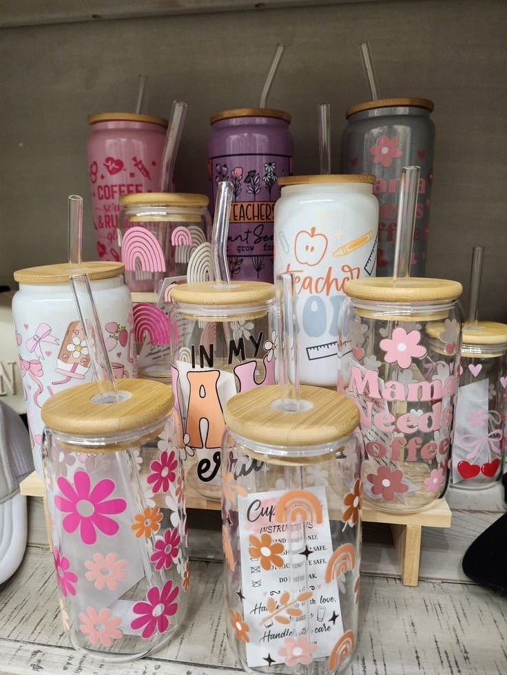 765E0A1E CB4B 4832 AF1A DC56E79E1137