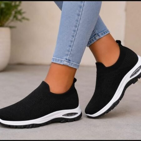 Chaussures de Sport Femme Respirantes et Légères, Sneakers Slip-on Confortables avec Amorti pour Marche Quotidienne Noires
