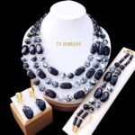 Parure de Bijoux Femme Élégante Double Rang Perles Carrées et Rondes Crème avec Accents Dorés – Modèle 15