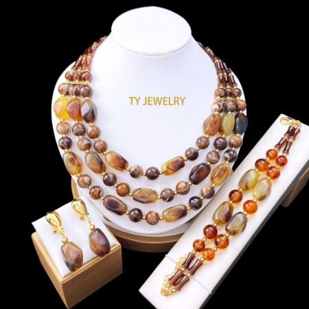 Parure de Bijoux Femme Élégante Double Rang Perles Carrées et Rondes Crème avec Accents Dorés - Modèle 14