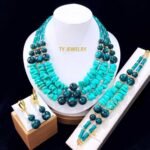 Parure de Bijoux Femme Élégante Double Rang Perles Carrées et Rondes Crème avec Accents Dorés – Modèle 23