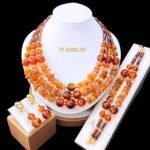 Parure de Bijoux Femme Élégante Double Rang Perles Carrées et Rondes Crème avec Accents Dorés – Modèle 17