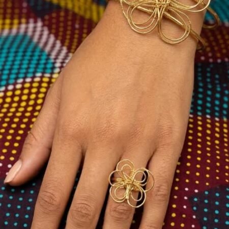 Ensemble Bracelet et Bague Doré Ajustable, Style Moderne et Chic - Modèle 3